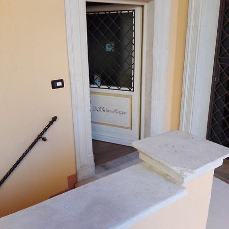 B&B Palazzo Cappa LʼAquila Zewnętrze zdjęcie