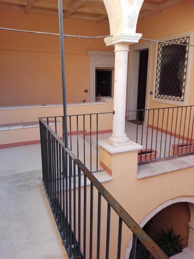 B&B Palazzo Cappa LʼAquila Zewnętrze zdjęcie
