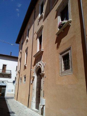 B&B Palazzo Cappa LʼAquila Zewnętrze zdjęcie